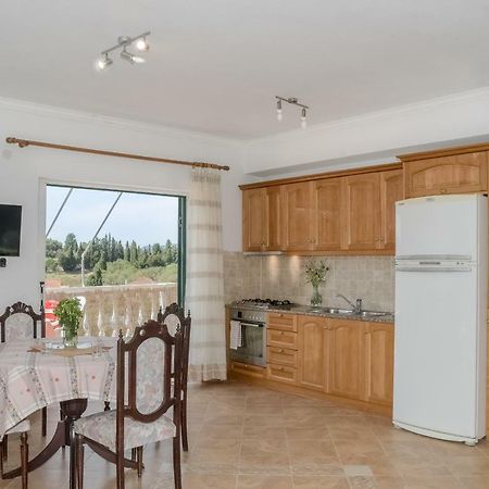 Modern Flat With Beautiful Views In South Of Corfu Apartment Лефкими Екстериор снимка
