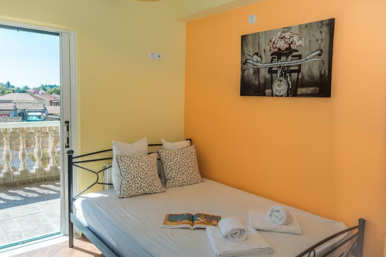 Modern Flat With Beautiful Views In South Of Corfu Apartment Лефкими Екстериор снимка